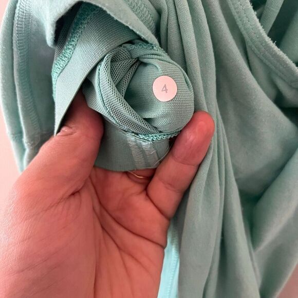Lululemon Power Y Tank menthol blue Tank top size 4 XS  W1E14S - Picture 5 of 10